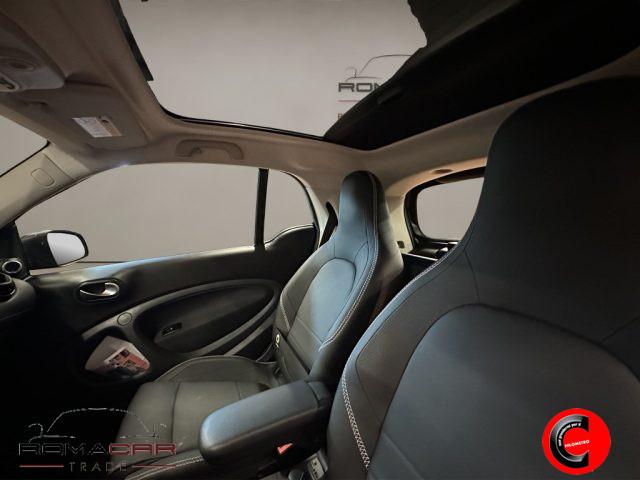 SMART ForTwo BRABUS 0.9 Turbo twinamic Xclusive PARISBLUE!