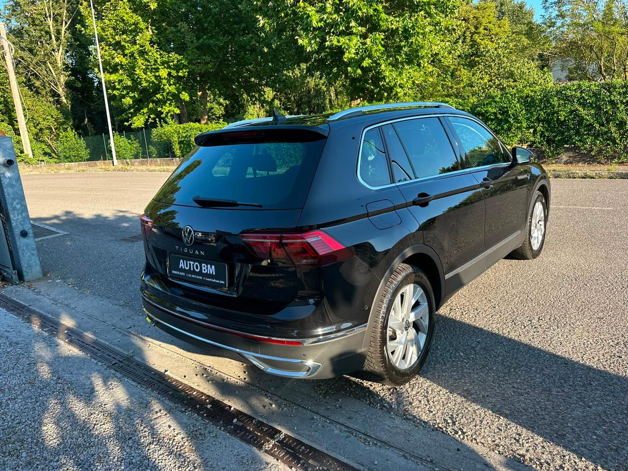 Volkswagen Tiguan 2.0 TDI 150 CV DSG Elegance RESTYLING