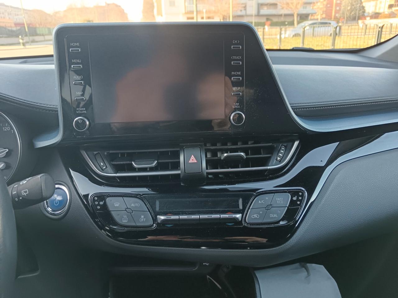 Toyota C-HR 2.0 Hybrid NO FINANZIAMENTO