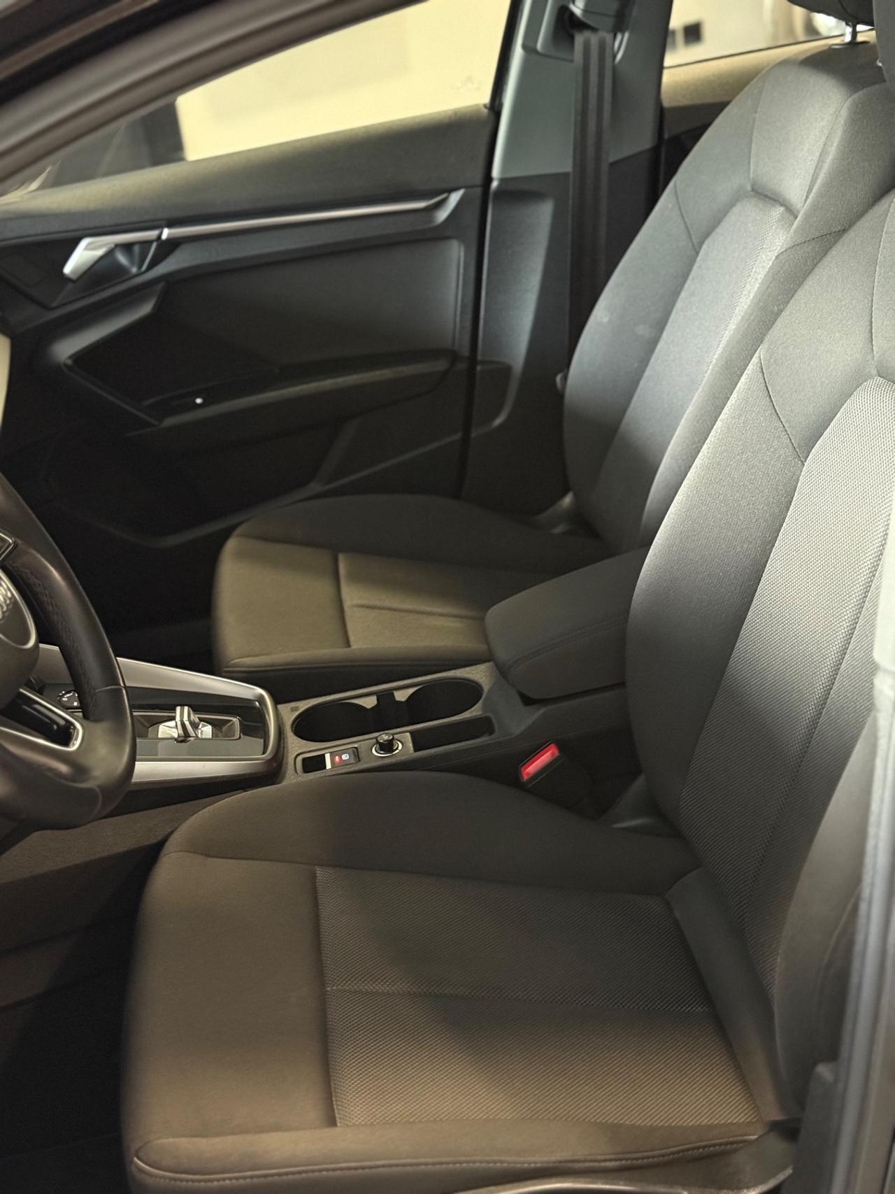 Audi A3 SPB 30 TDI S tronic line edition