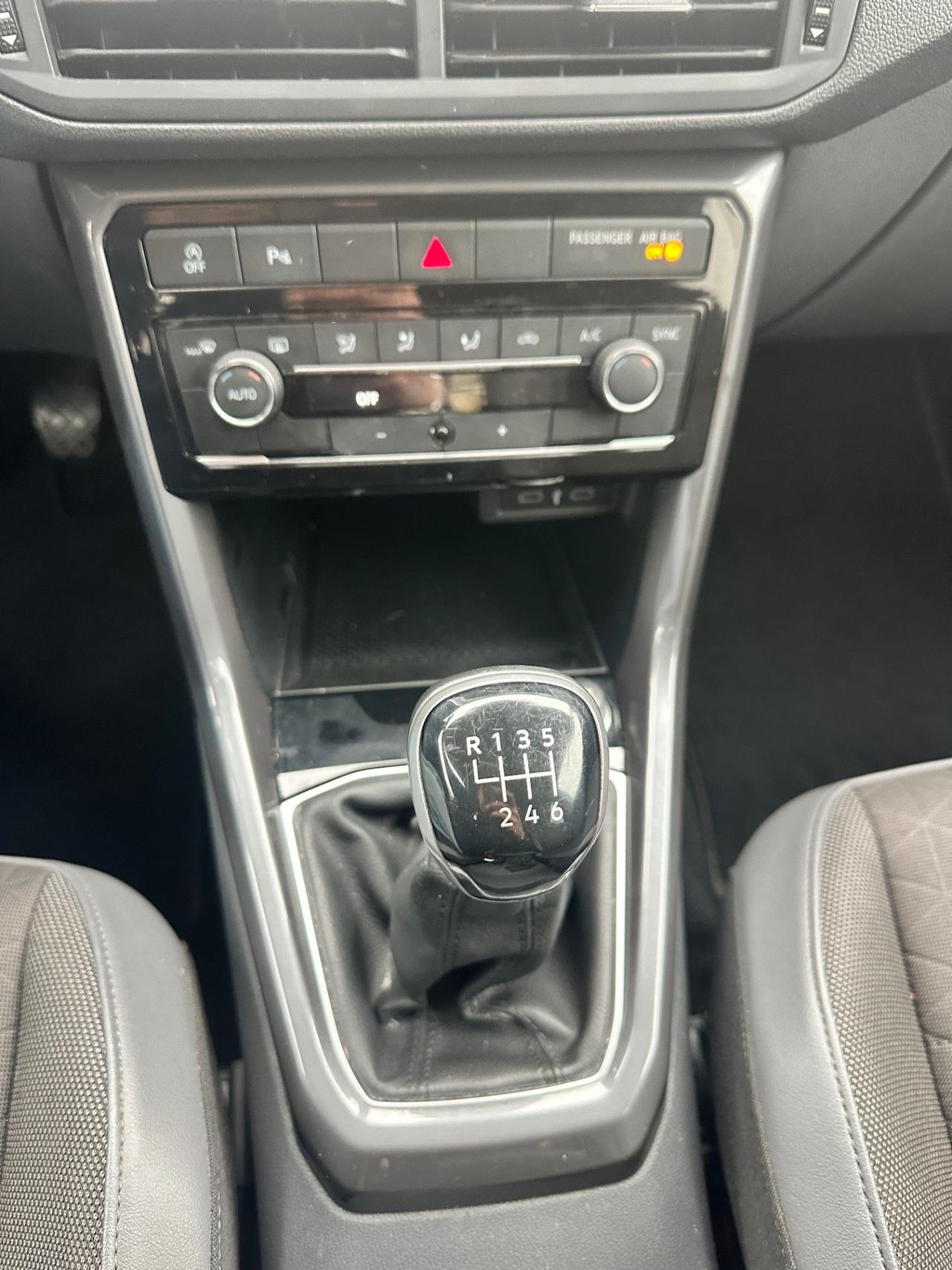 Volkswagen T-Cross 1.0 TSI 110 CV Advanced FULL 2021