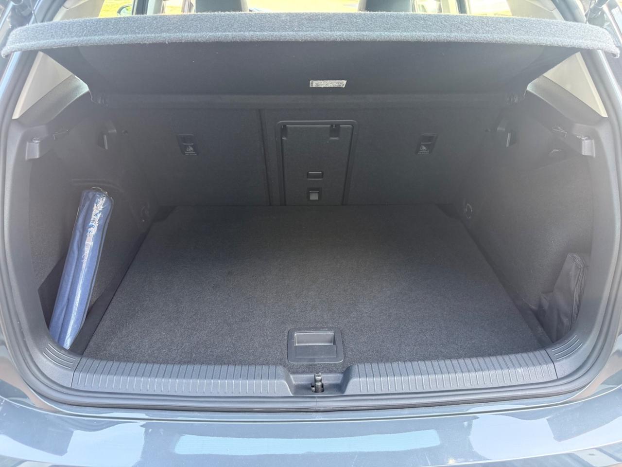 Volkswagen Golf 1.5 TGI Life