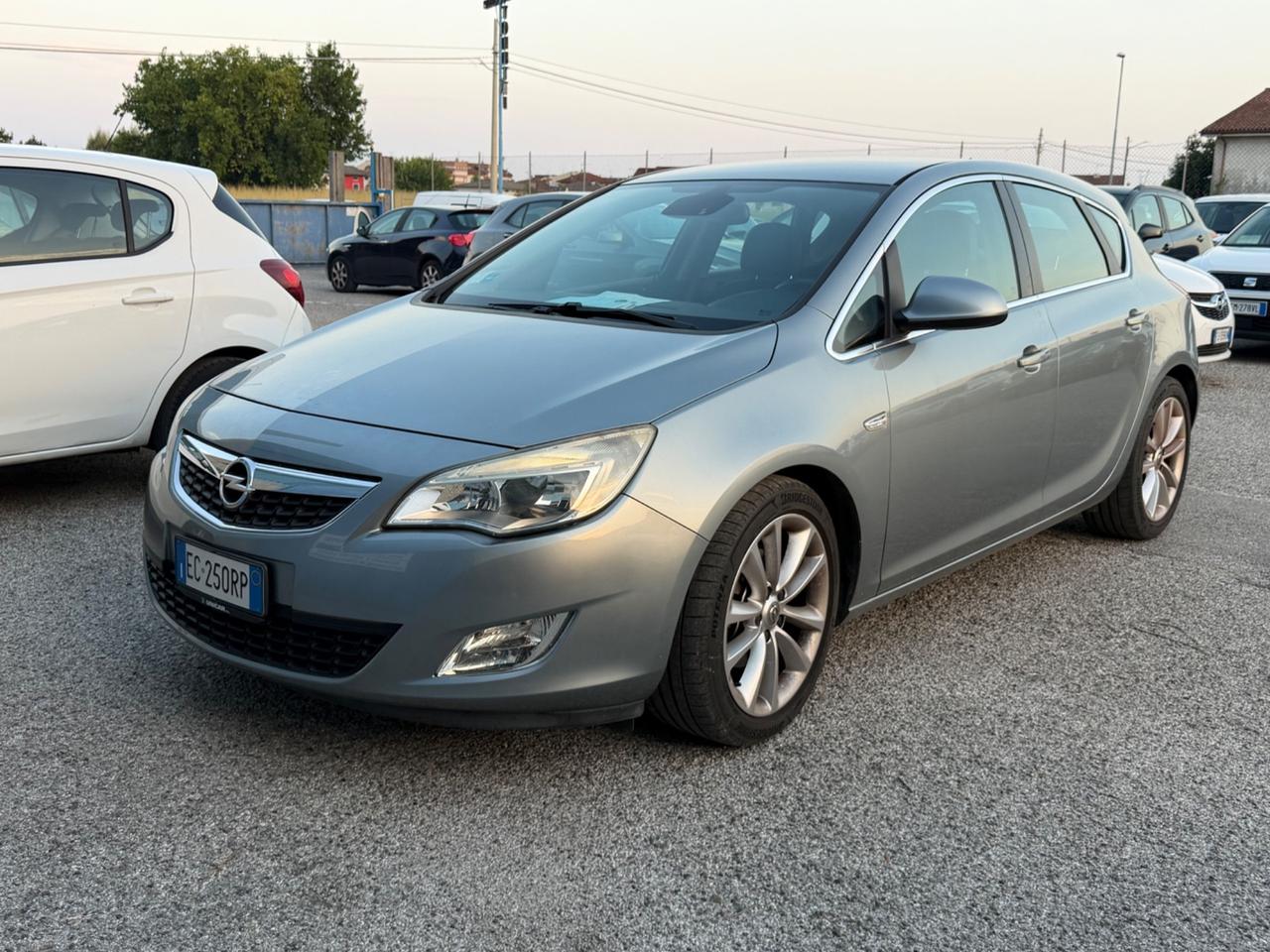 Opel Astra 1.7 CDTI 110CV 5 porte Elective