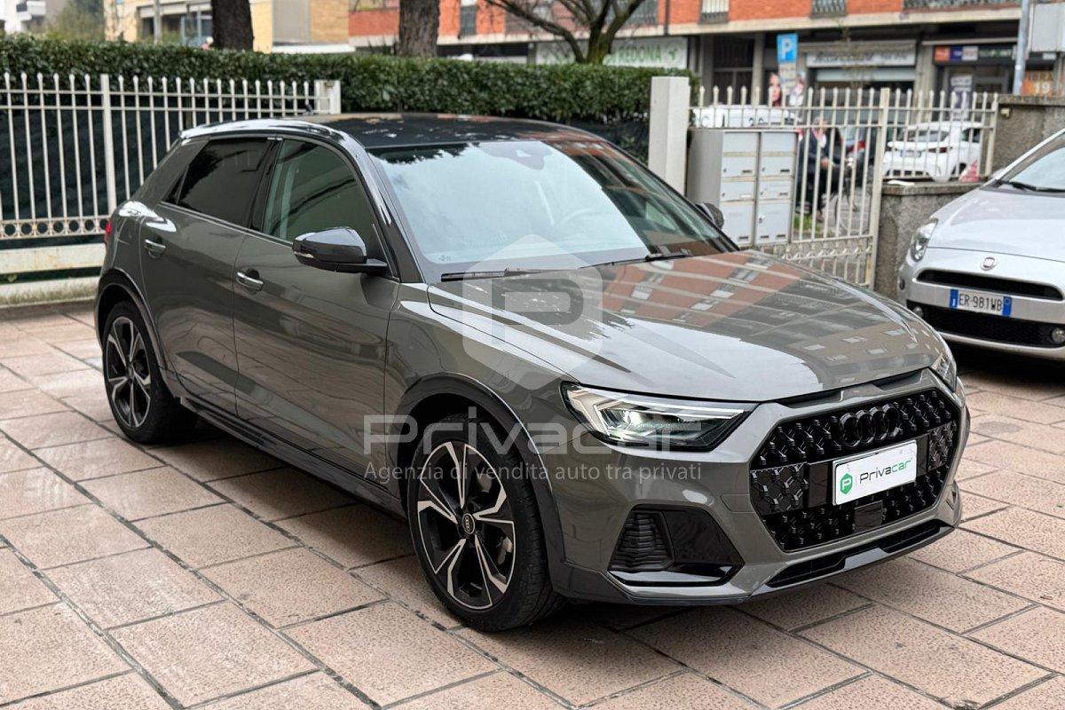 AUDI A1 allstreet 30 TFSI S tronic Identity Contrast