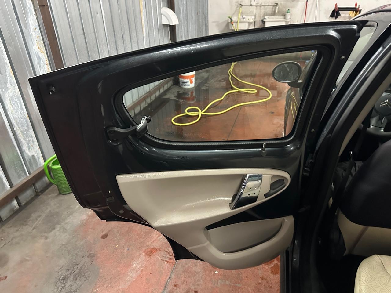 Citroen C1 1.0 5 porte Pinko NEOPATENTATI