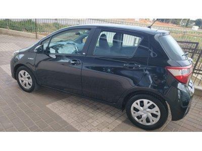 Toyota Yaris ACTIVE