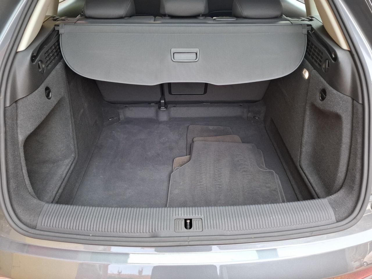 Audi Q3 2.0 TDI 150 CV S tronic Business full optional