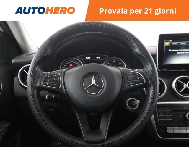MERCEDES-BENZ A 180 d Automatic Executive