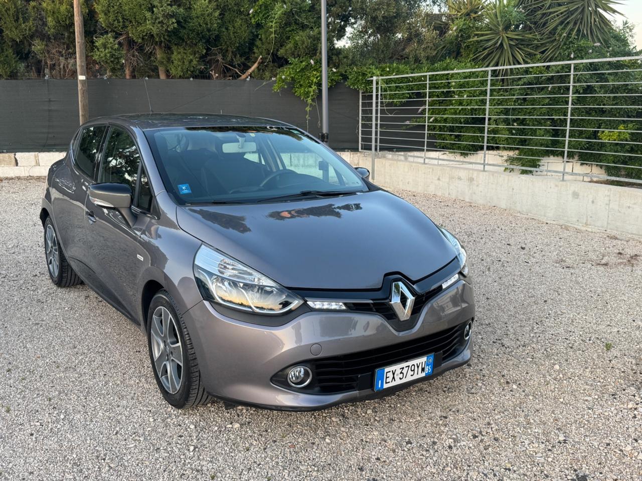 Renault Clio 1.2 75CV 5 porte Costume National