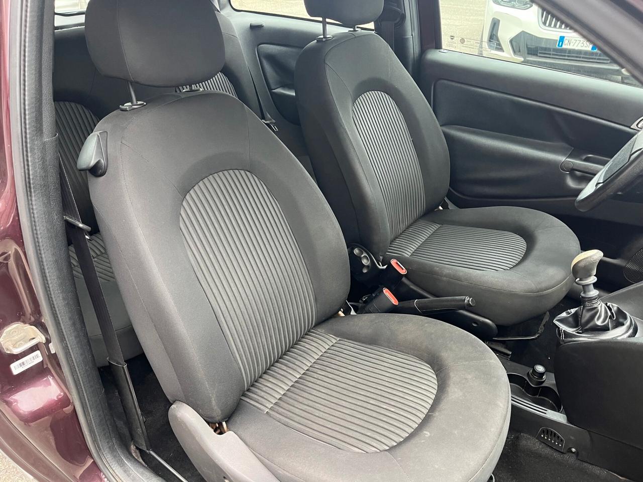 Lancia Ypsilon 1.4 Argento Ecochic GPL