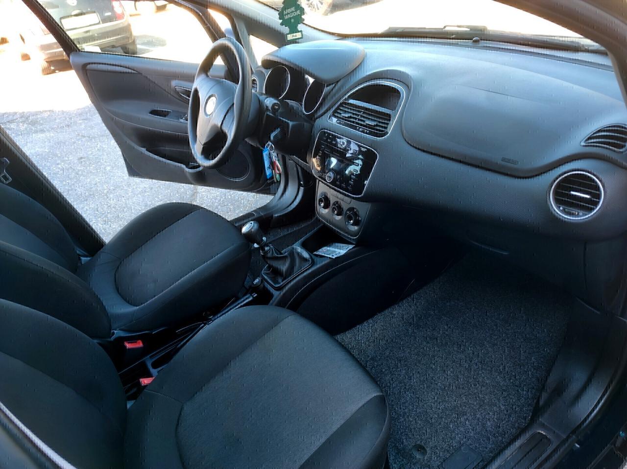 !SUPERPROMO!Fiat Punto 1.2 EURO 6 *38.000 CHILOMETRI*