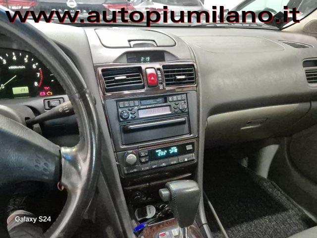 NISSAN Maxima QX 2.0 V6 24V