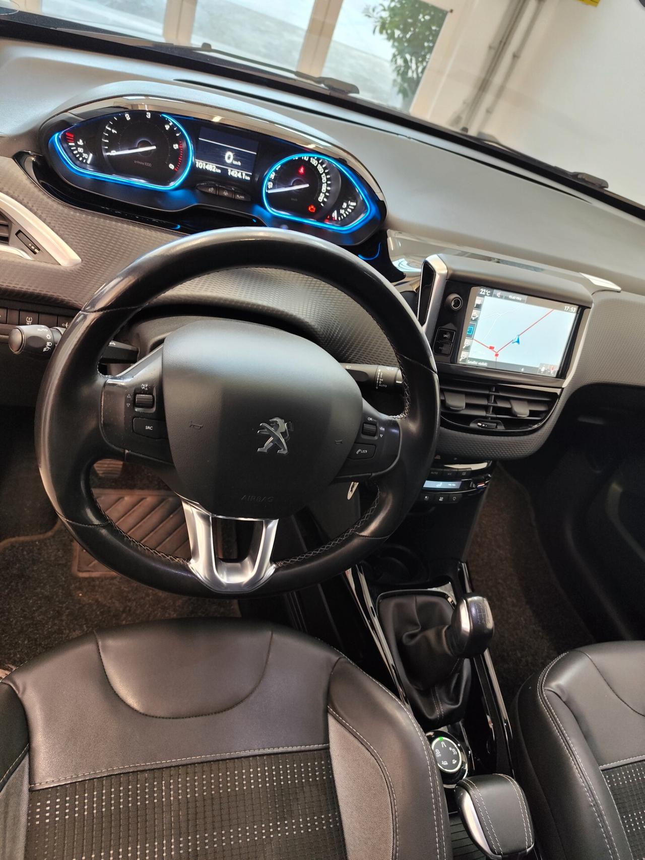 Peugeot 2008 BlueHDi 100 S&S Allure