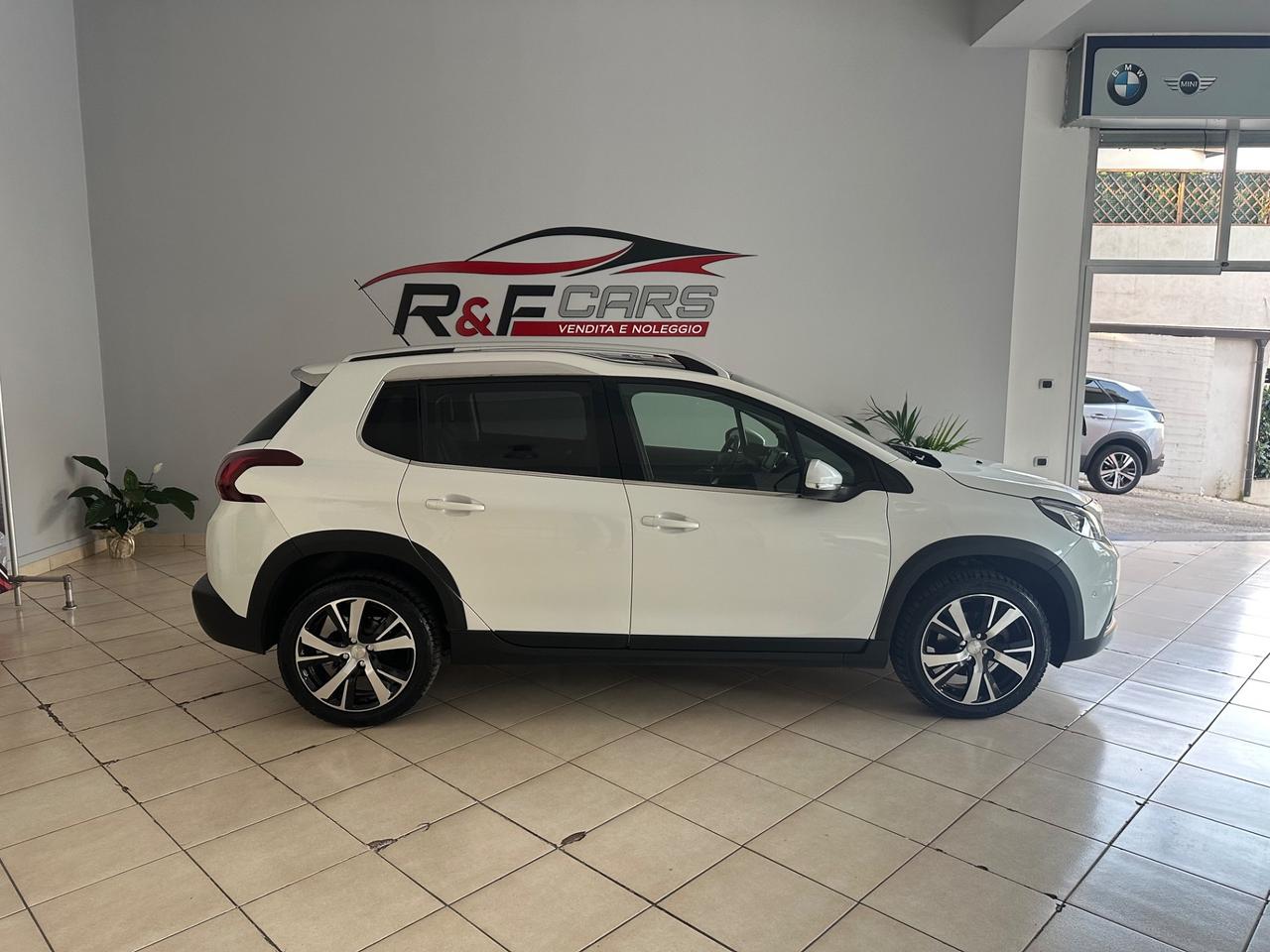 Peugeot 2008 BlueHDi 120 S&S Black Matt