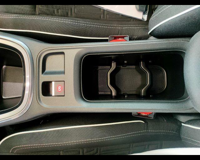 FIAT 600 1.2 hybrid 145cv auto