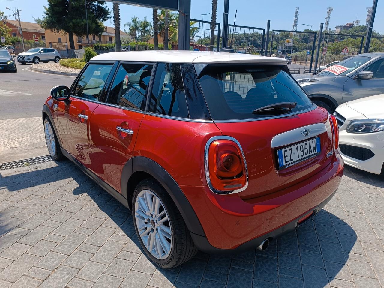 Mini Cooper D Cooper d