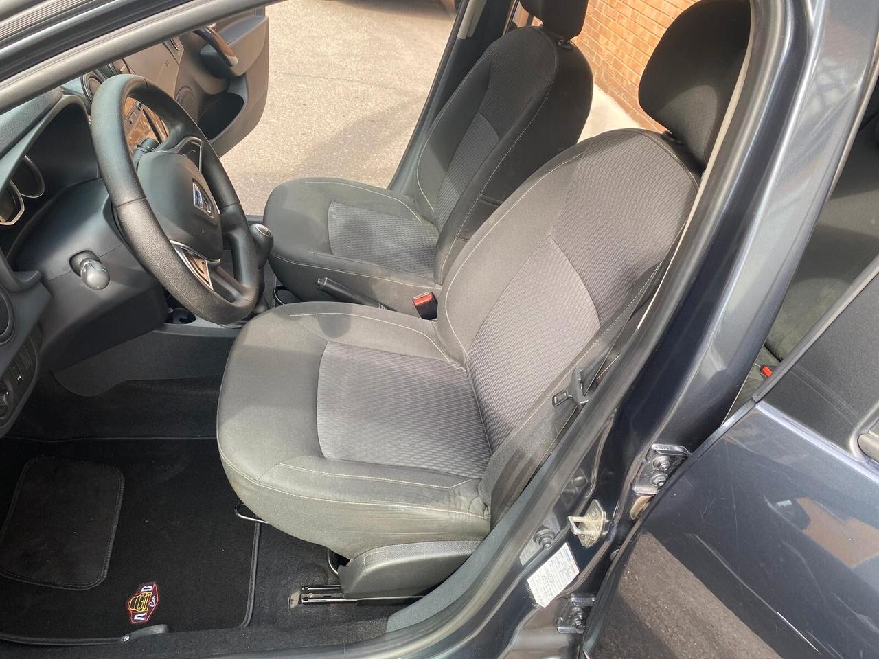 Dacia Sandero Streetway Comfort 73cv - 1 PROPR. - OK NEOPATENTATI - GARANZIA 12 MESI