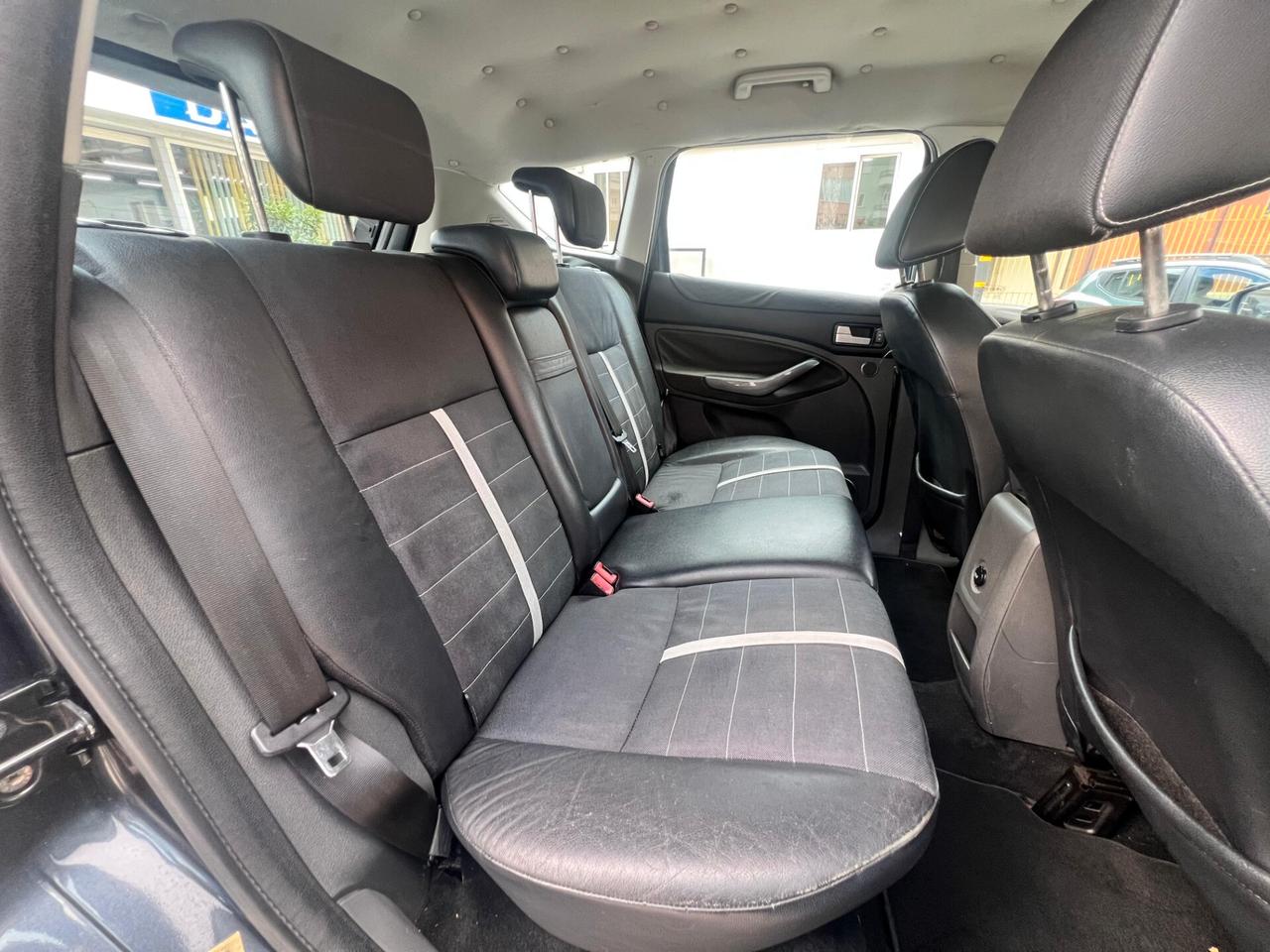 Ford Kuga 2.0 TDCi 136 CV 4WD Titanium DPF