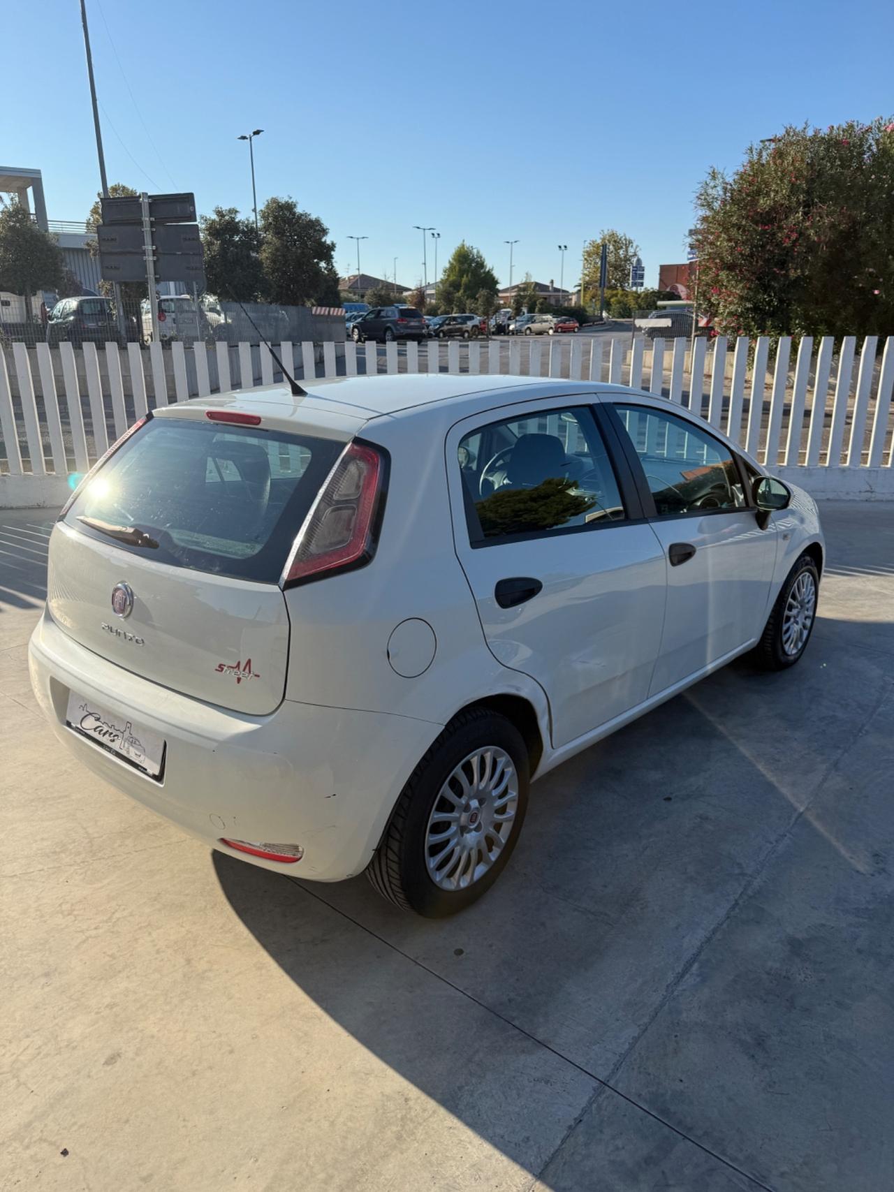 Fiat Punto 1.3 MJT II 75 CV 5 porte Street