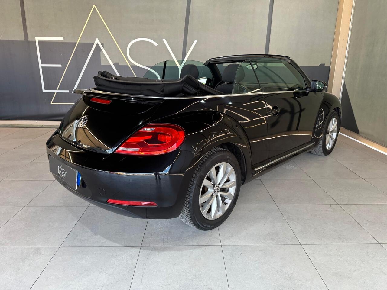 Volkswagen Maggiolino Cabrio 1.6 TDI DSG Design