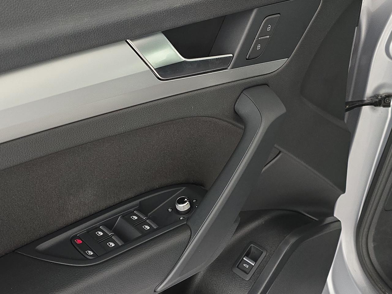 Audi Q5 40 2.0 tdi mhev 12v business advanced quattro s-tronic