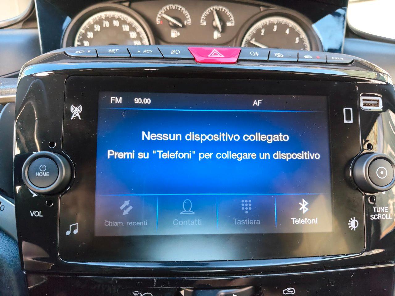 Lancia Ypsilon 1.0 firefly hybrid Gold s&s 70cv 5p.ti