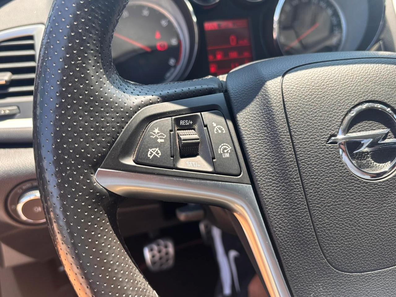 Opel Astra - 2015 BI-TURBO!!! PROMOFIN!!