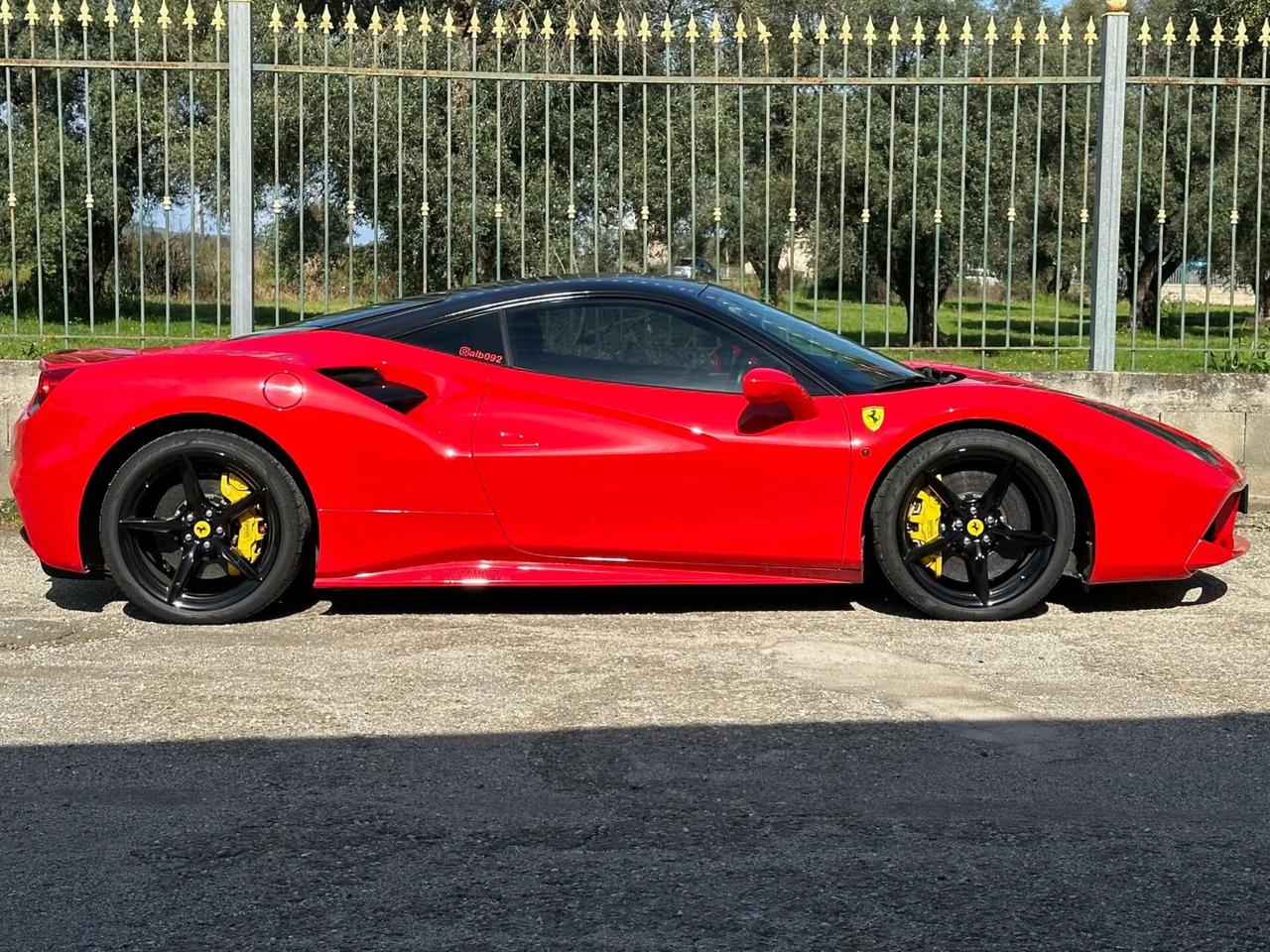 Ferrari 488 Gtb - 28.000km - GARANZIA 12 MESI