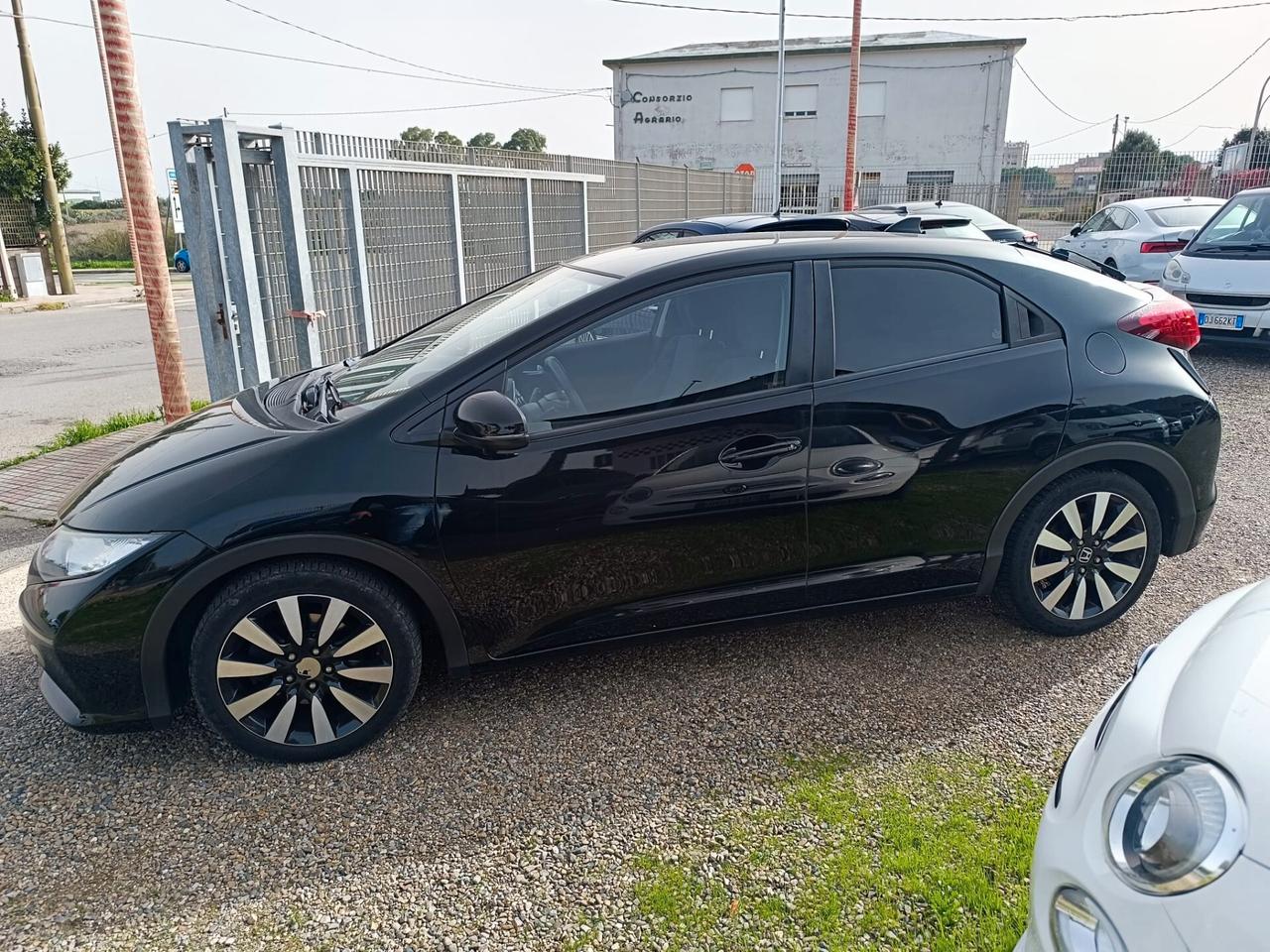 Honda Civic 1.4 i-VTEC Elegance