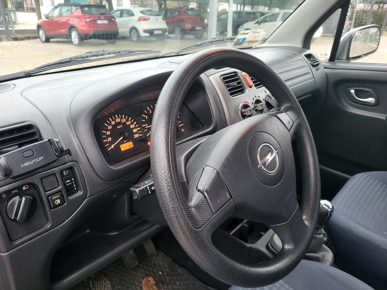 Opel Agila 1.0 12V Fashion Line