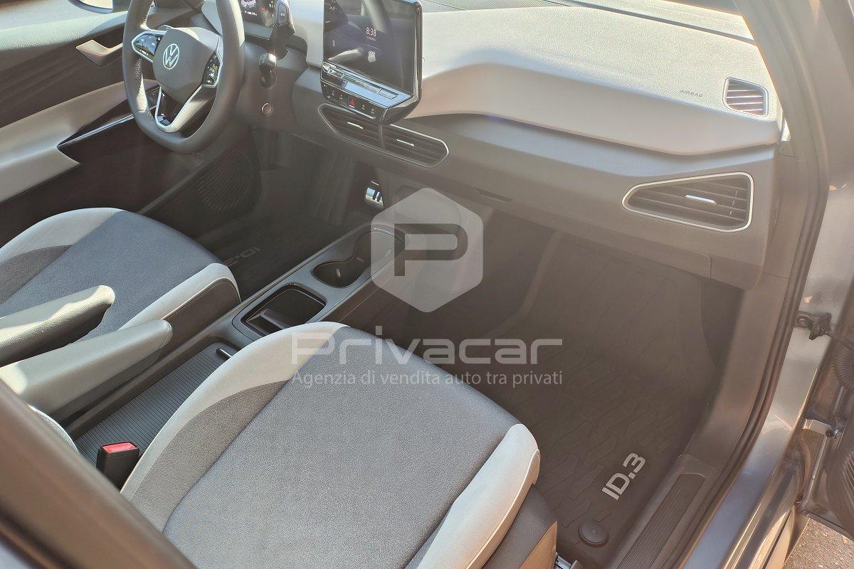 VOLKSWAGEN ID.3 Pro Performance