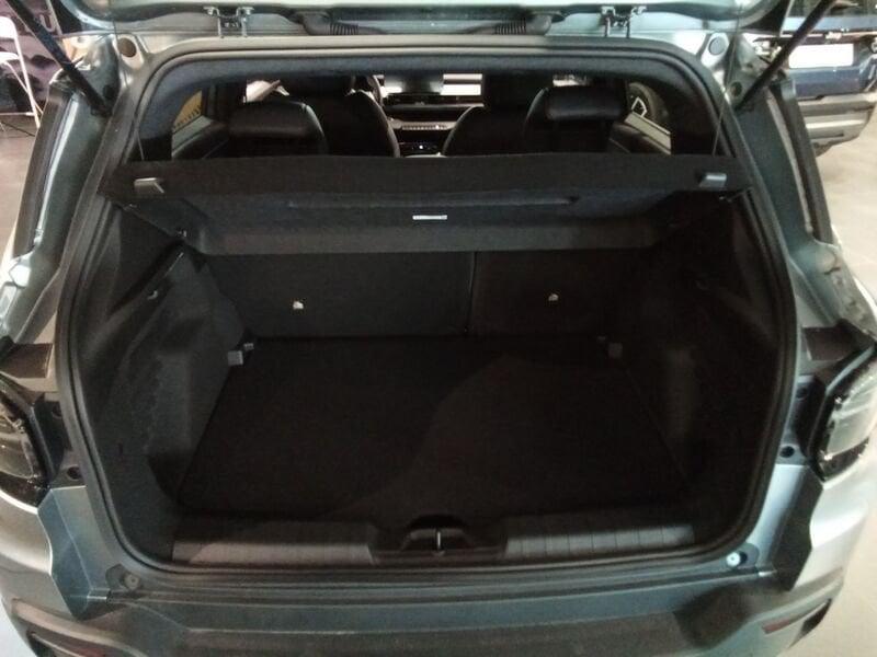 Jeep Avenger e-Hybrid 1.2 MHEV e-Hybrid Turbo Summit