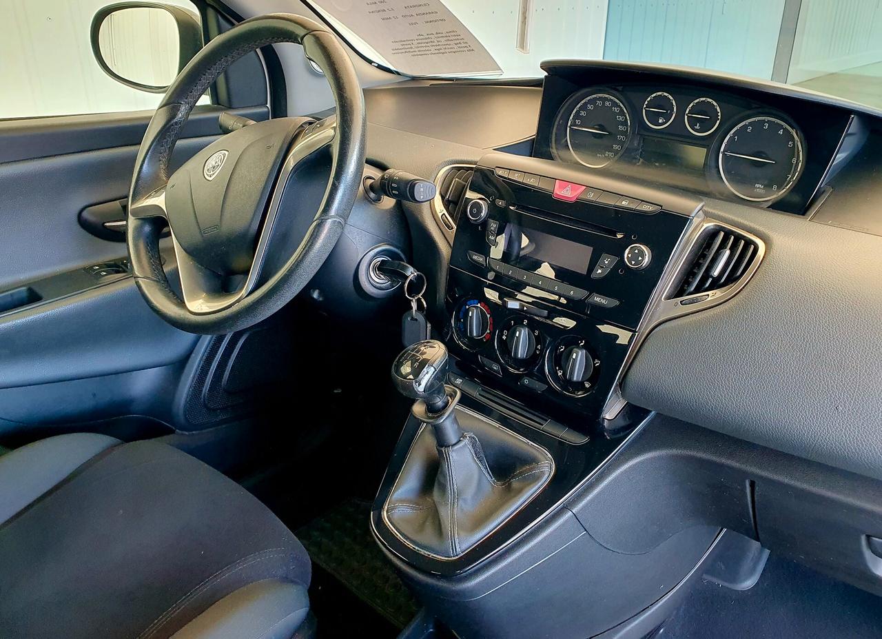 Lancia Ypsilon 1.2 BENZ - 2013 - KM. 200.000