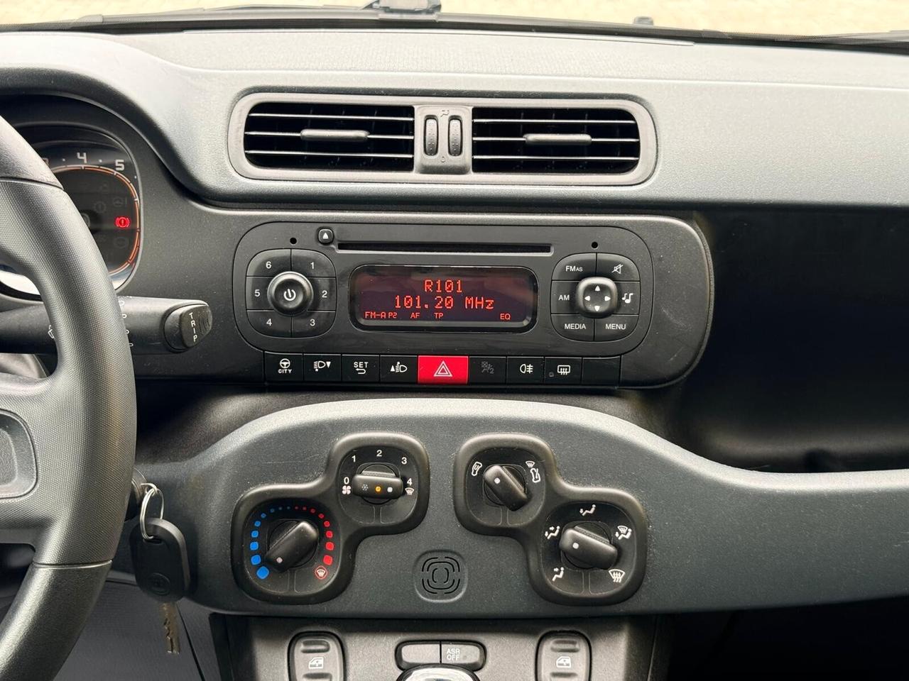 Fiat Panda 1.2 Lounge 69cv