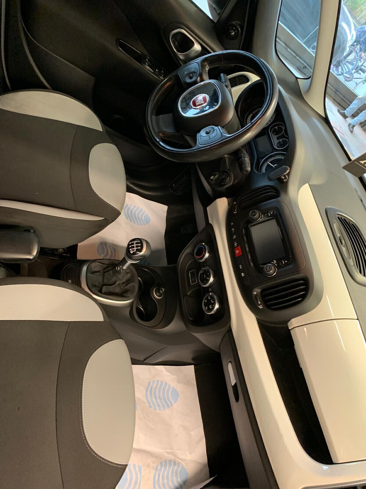 Fiat 500L 1.4 95 CV Lounge Adatta ai neopatentati