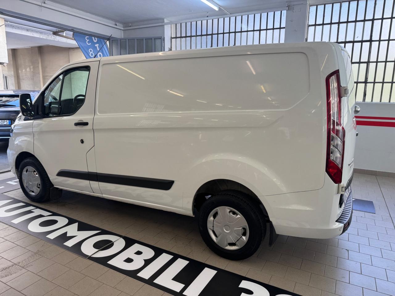 Ford Transit Custom 280 2.0 EcoBlue Hybrid 130 PC Furgone Trend