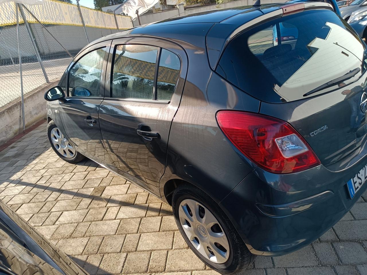 Opel Corsa 1.2 85CV 5 porte GPL-TECH Elective