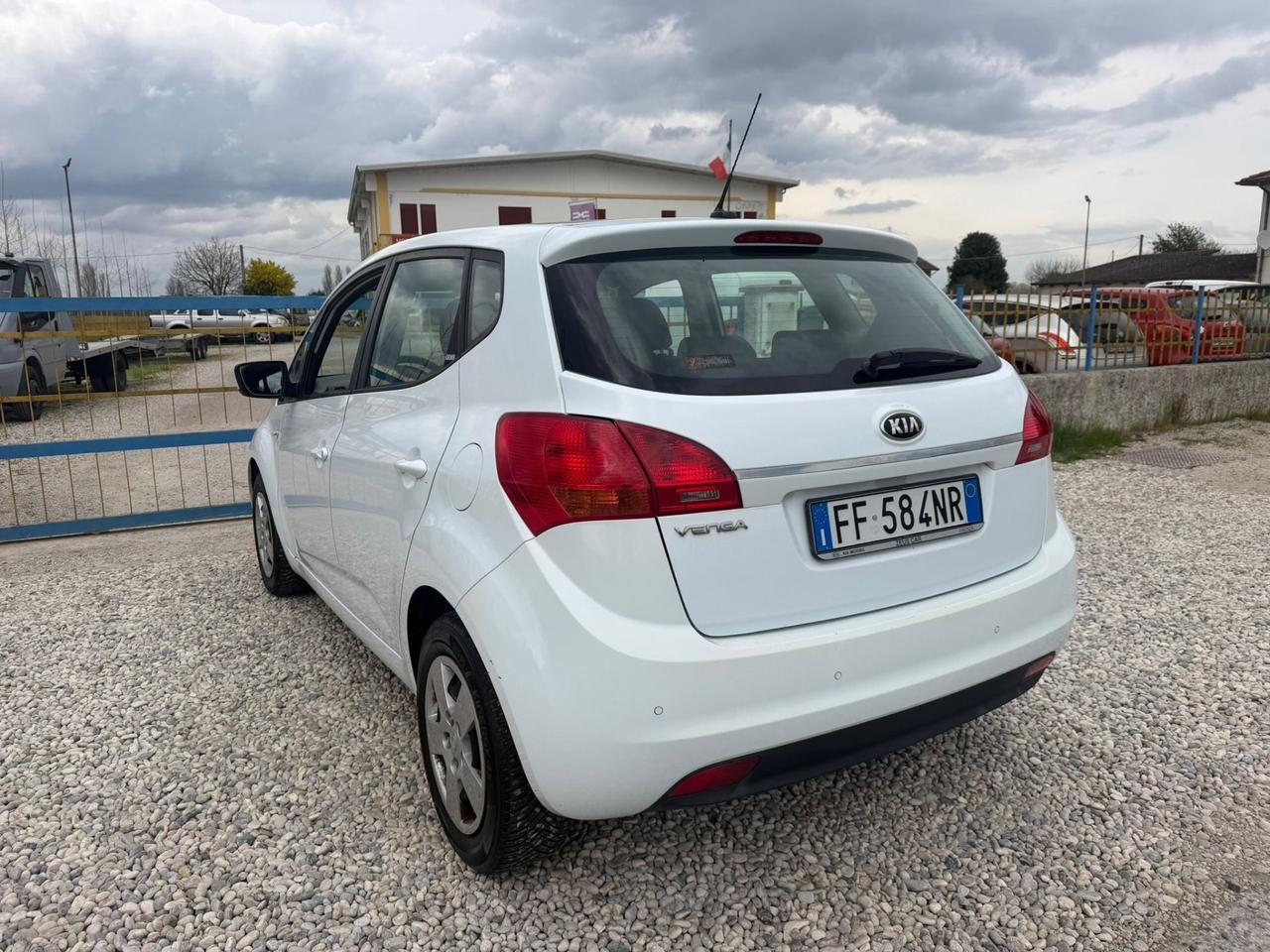 Kia Venga 1.4 CVVT Cool