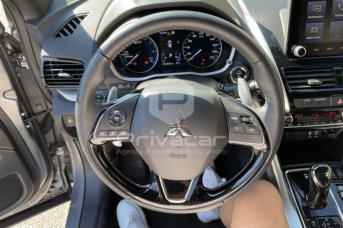 MITSUBISHI Eclipse Cross 2.4 MIVEC 4WD PHEV Instyle SDA Pack 0