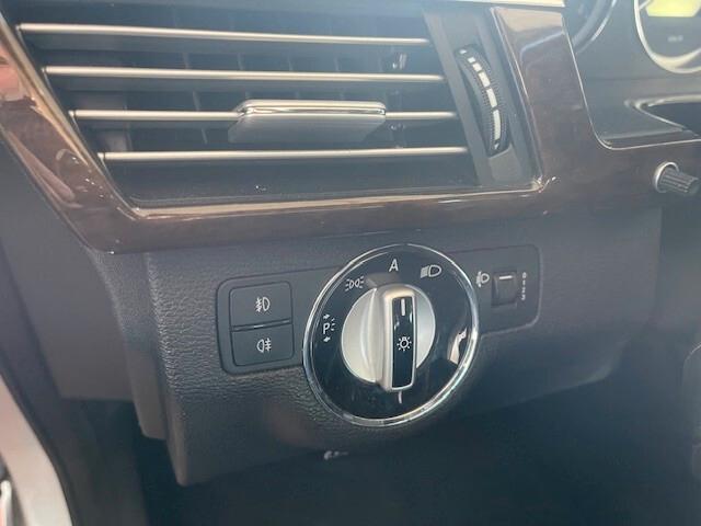 Mercedes-benz E 200 CGI BlueEFFICIENCY Elegance