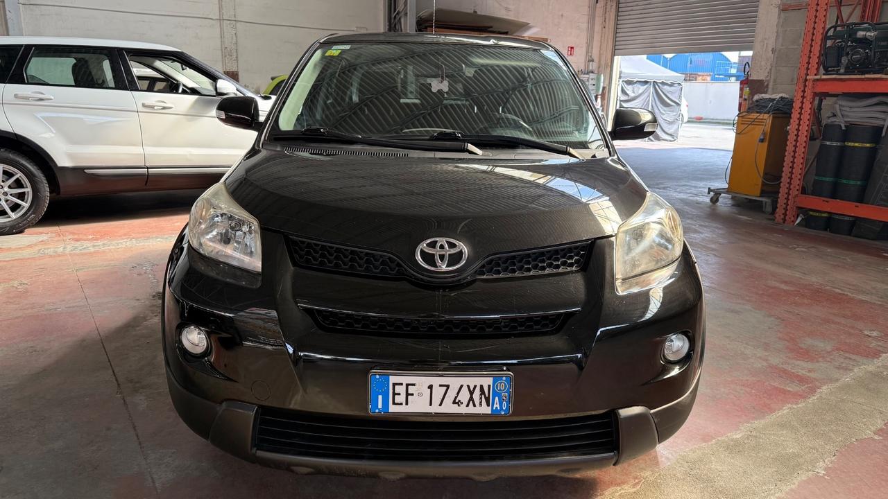 Toyota Urban Cruiser 1.4 D-4D AWD Luxury