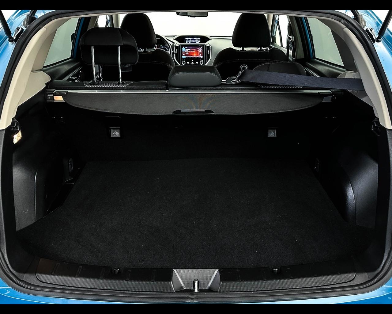 SUBARU XV 2ª serie - XV 2.0i e-Boxer MHEV Lineartronic Style Xtra