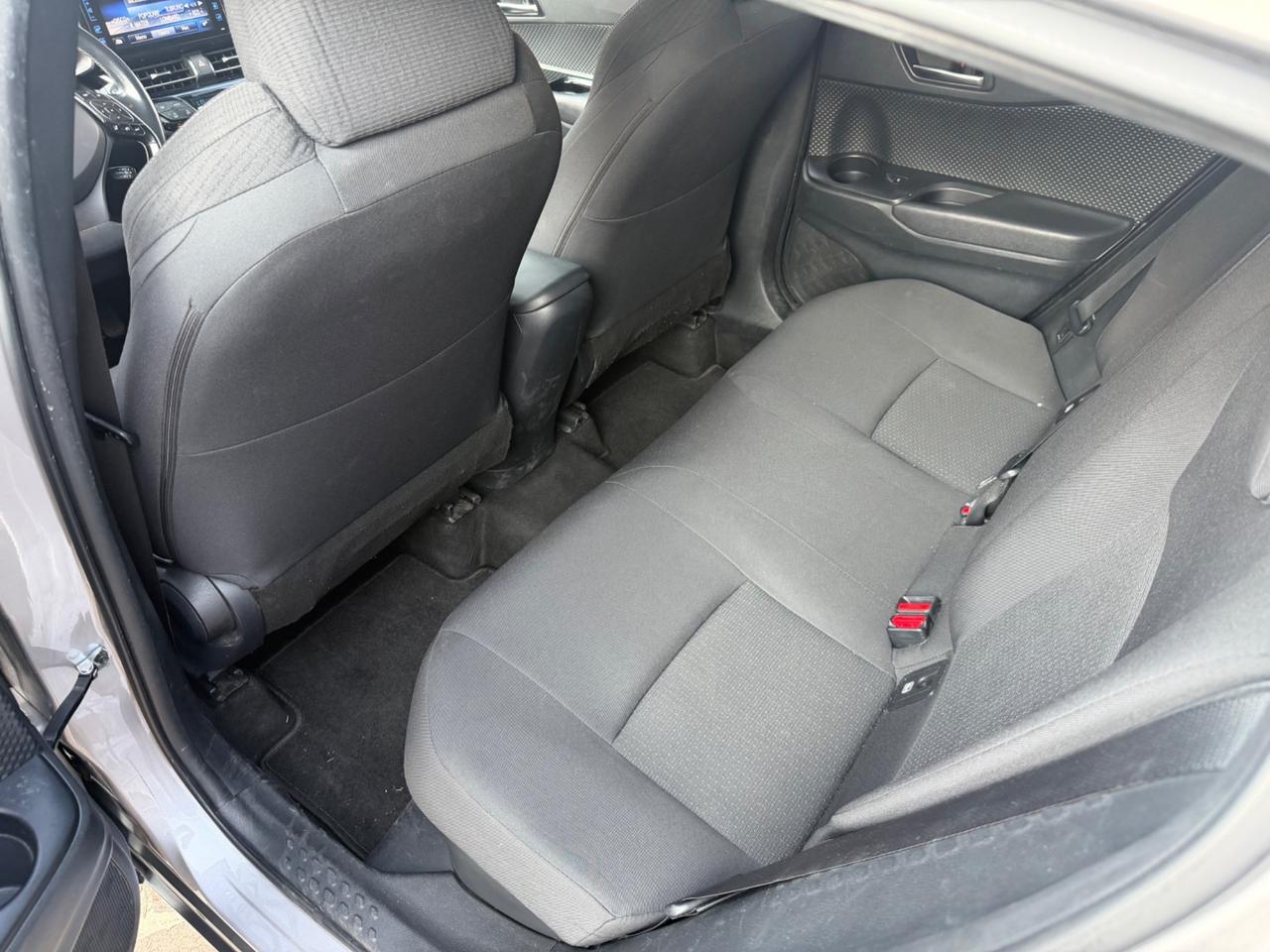 Toyota C-HR 1.8 Hybrid E-CVT Trend