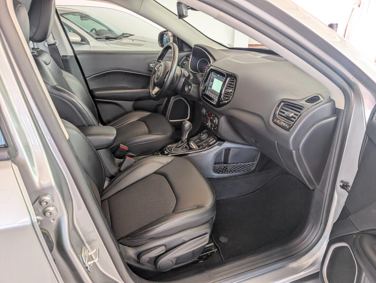 Jeep Compass 2.0 Multijet II aut. 4WD Night Eagle GANCIO TRAINO