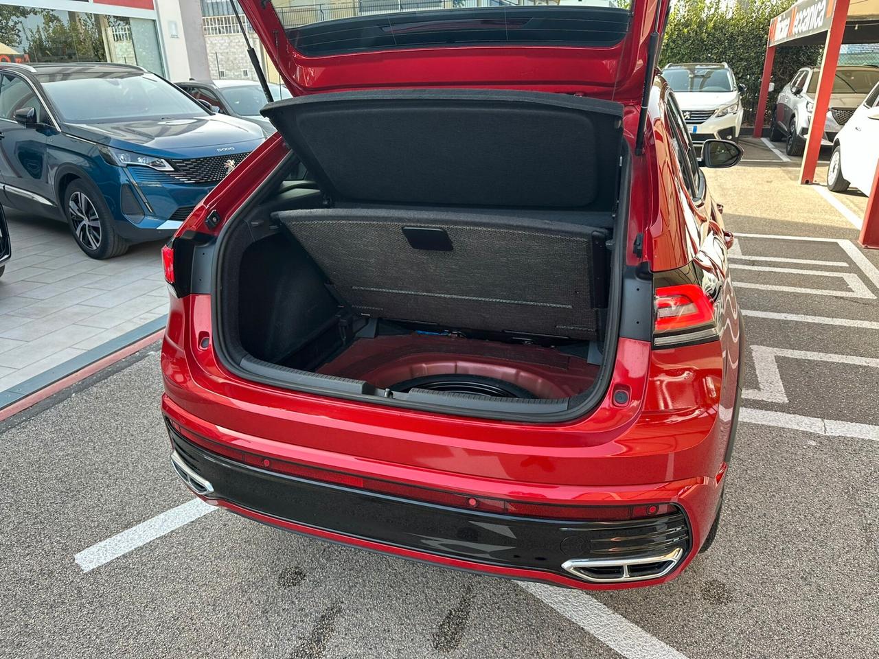 Taigo 1.0 TSI 110 CV DSG R-Line