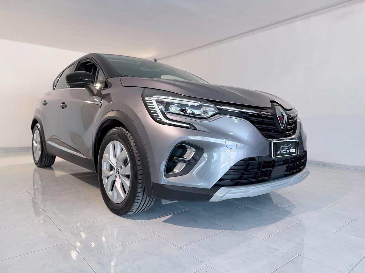 RENAULT CAPTUR FULL HYBRID AUTOMATICA