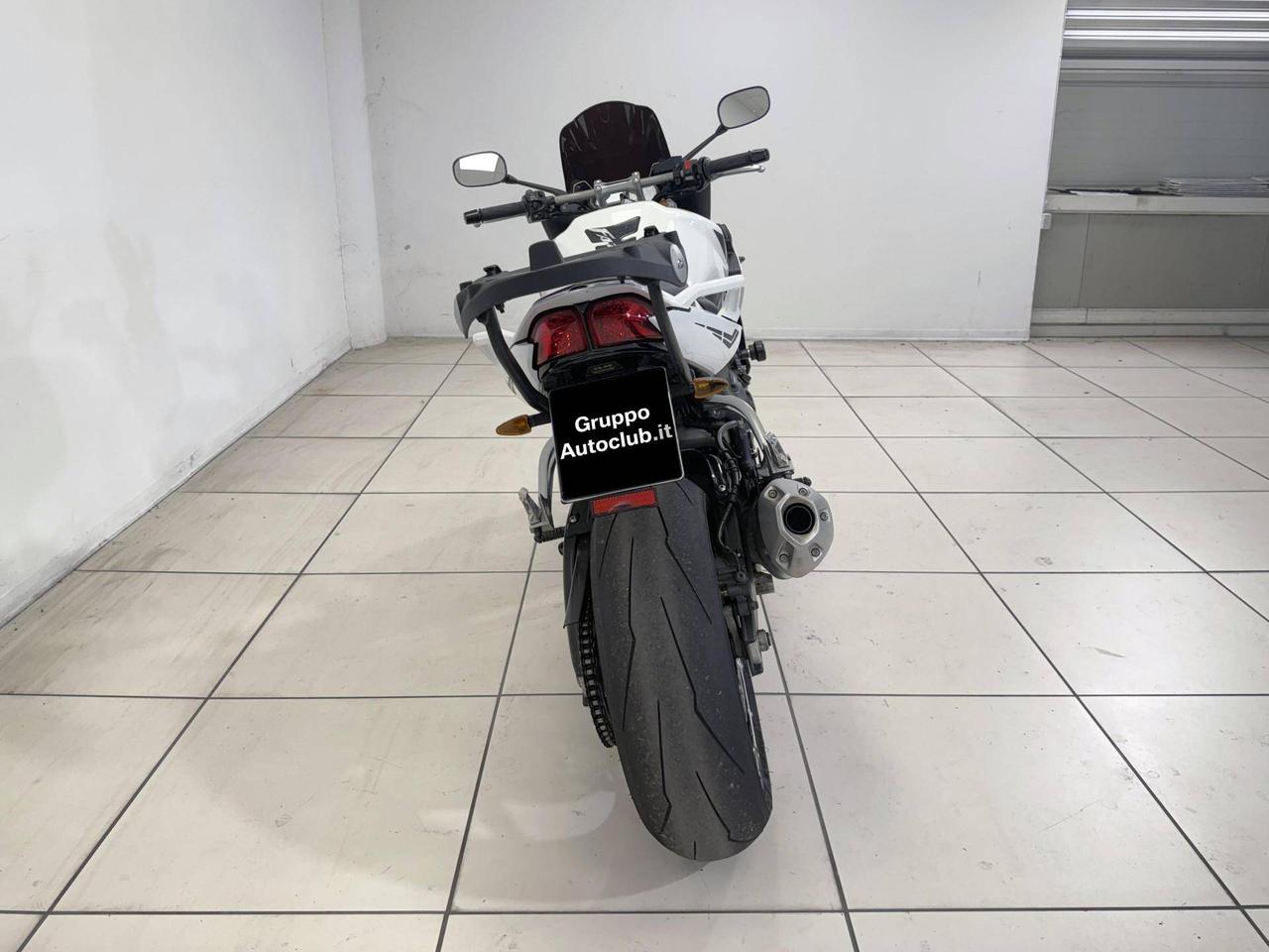 YAMAHA FZ1 1000 Fazer