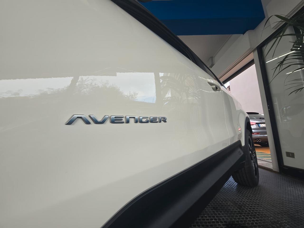 NUOVA Jeep Avenger 1.2 Turbo 100 CV Longitude