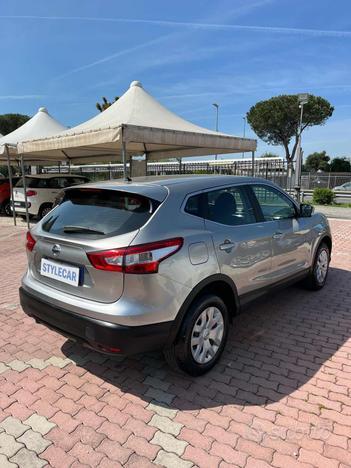 NISSAN Qashqai 1.2 DIG-T euro 6b *-€500,00