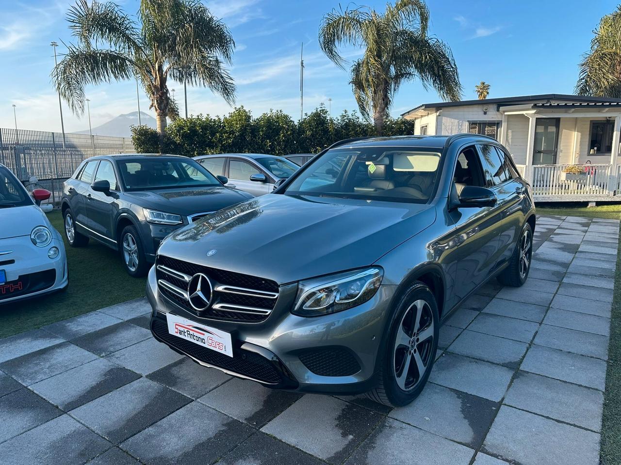 Mercedes GLC 220 170V d 4Matic Exclusive 2017 FULL